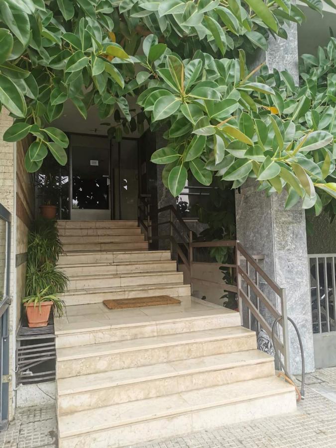 Efrosini's By The Sea Apartment Chalkís